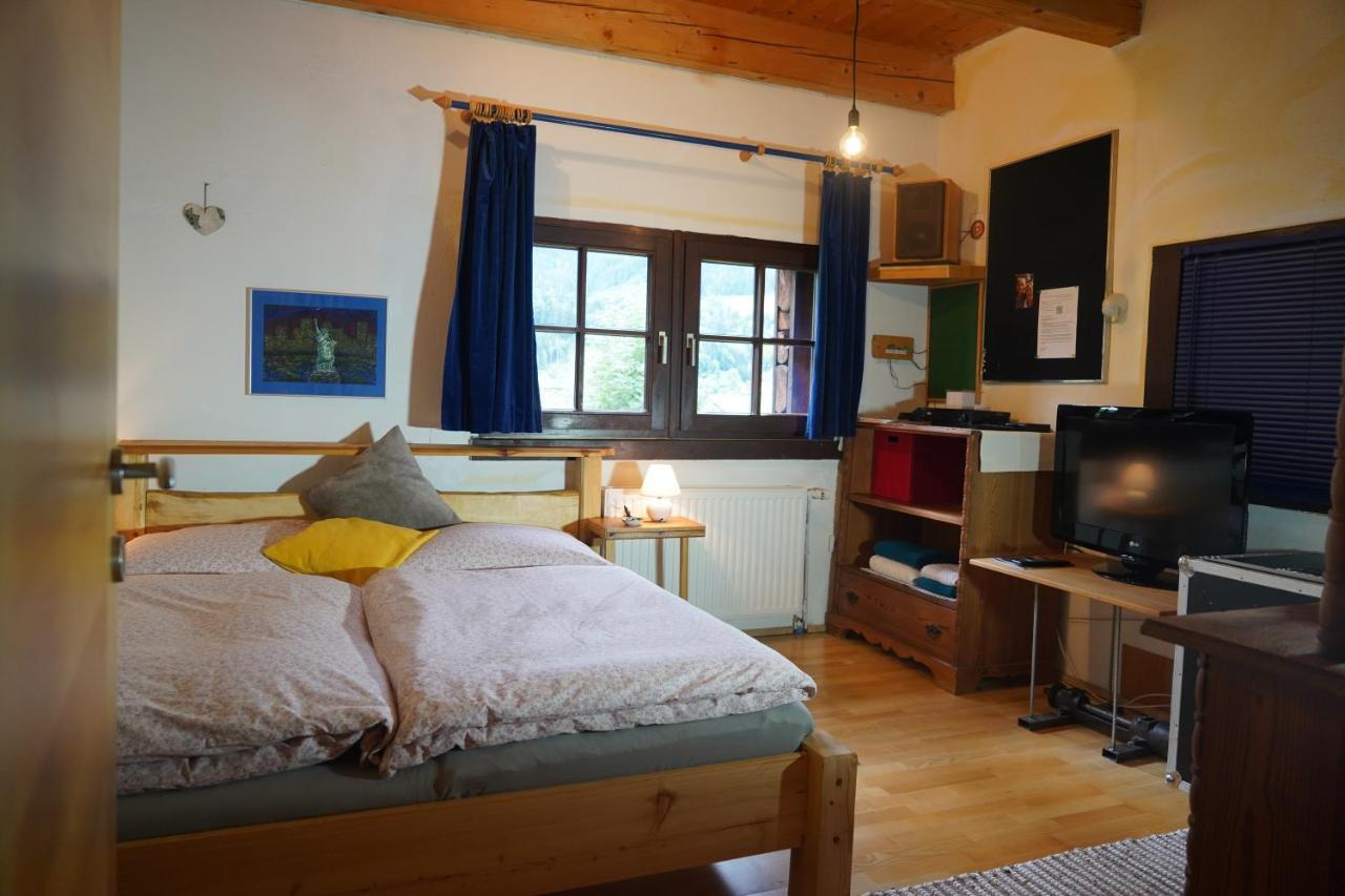 Wohnstudio In Umgebauter Scheune Altlassing Bagian luar foto